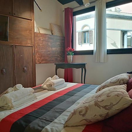 Einaudi 56 Guest House Cagliari Zewnętrze zdjęcie