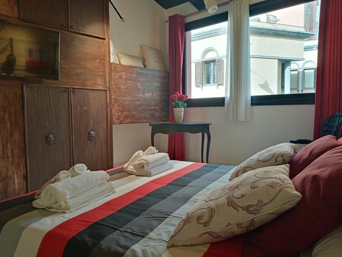 Einaudi 56 Guest House Cagliari Zewnętrze zdjęcie