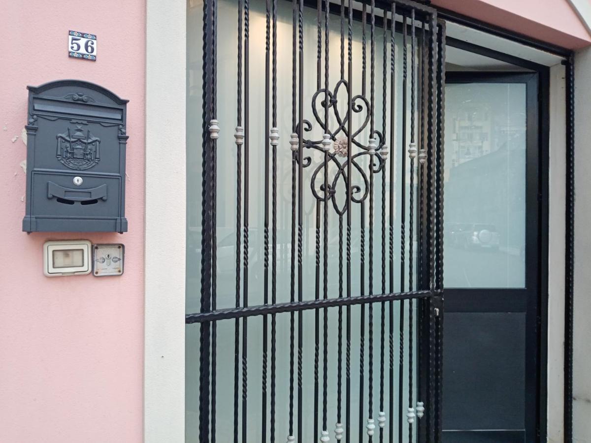 Einaudi 56 Guest House Cagliari Zewnętrze zdjęcie
