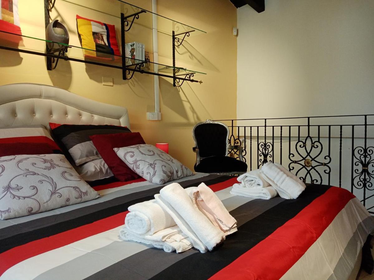 Einaudi 56 Guest House Cagliari Zewnętrze zdjęcie